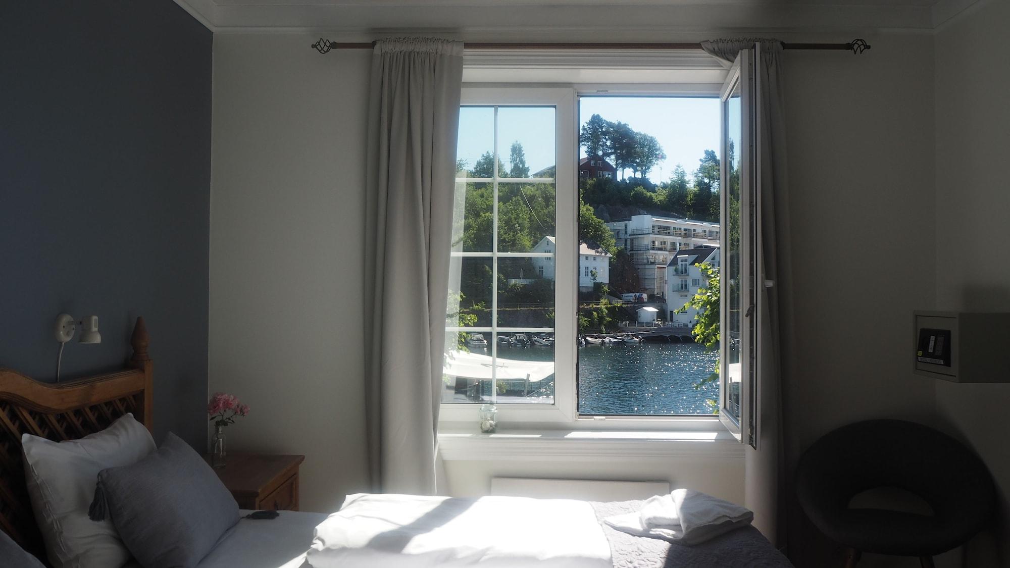 Tvedestrand Fjordhotell - Unike Hoteller Dış mekan fotoğraf