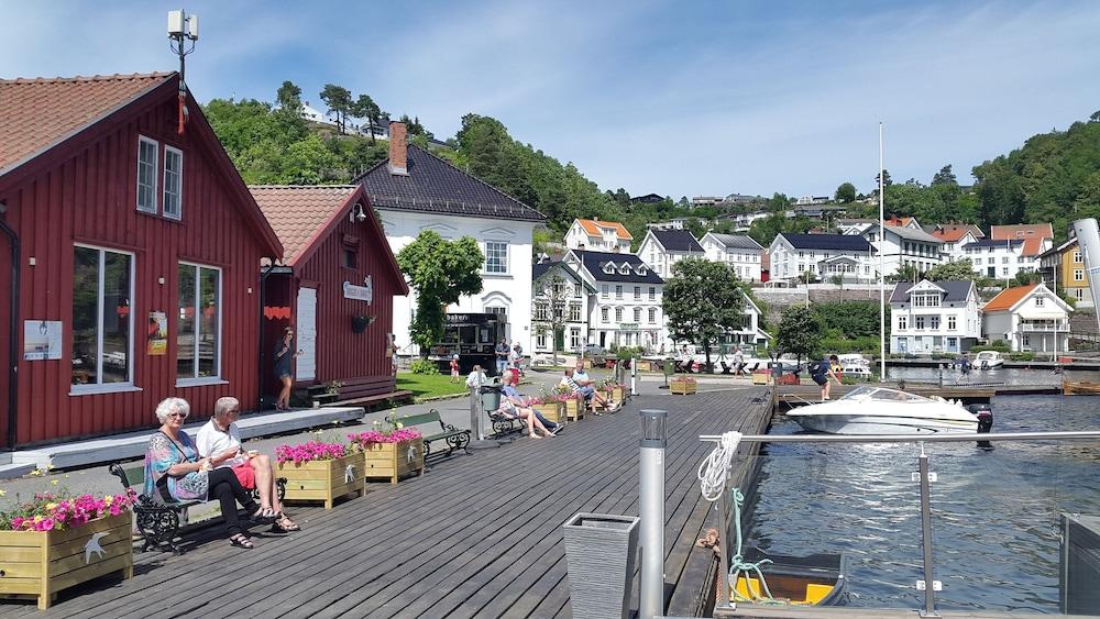 Tvedestrand Fjordhotell - Unike Hoteller Dış mekan fotoğraf