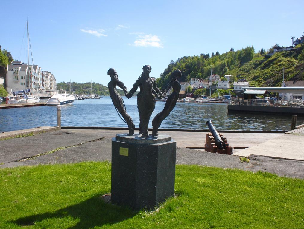 Tvedestrand Fjordhotell - Unike Hoteller Dış mekan fotoğraf