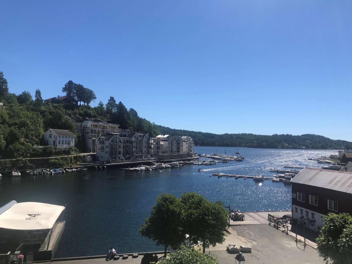 Tvedestrand Fjordhotell - Unike Hoteller Dış mekan fotoğraf